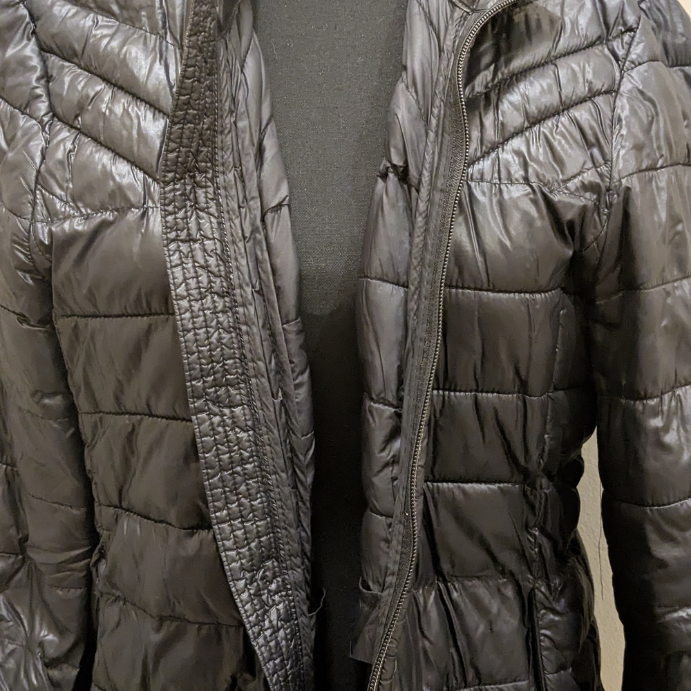 GAP Black Quilted Puffer Jacket with Shiny Finish